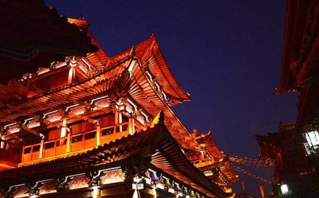 北宋东京最繁华的一家酒楼——樊楼“矾楼灯火”