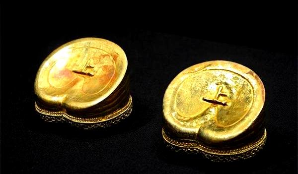 两农民挖到西汉文物，当黄金卖6000元，专家：东三省出土仅此一对