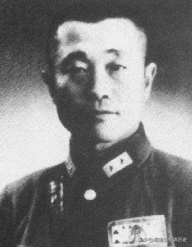 杜聿明的爱将，也是远征军牺牲的唯一将领，被老蒋称为军人标准